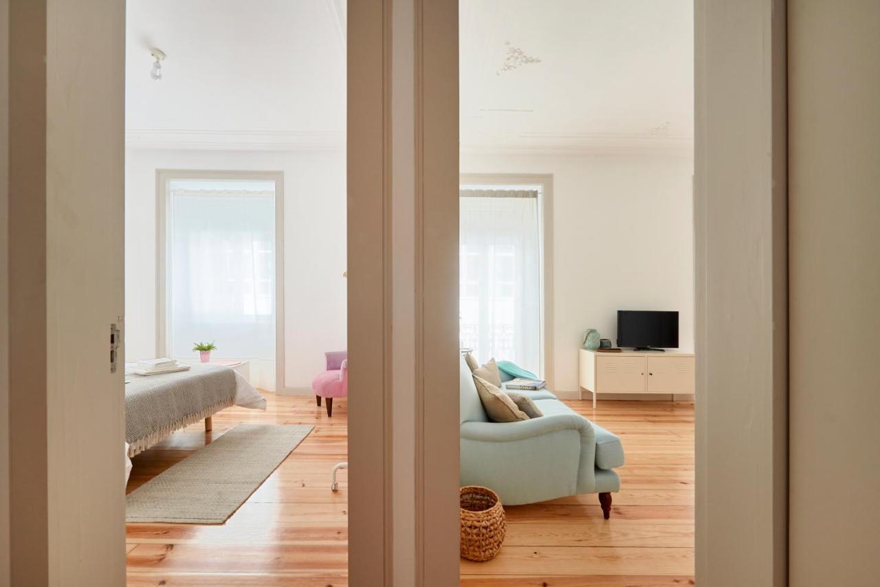 Sunny Apartment With Balcony! Lisboa Exteriér fotografie