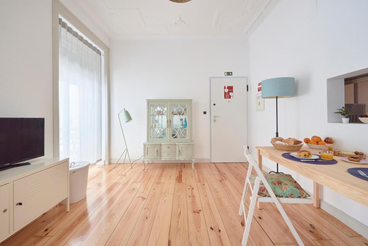 Sunny Apartment With Balcony! Lisboa Exteriér fotografie